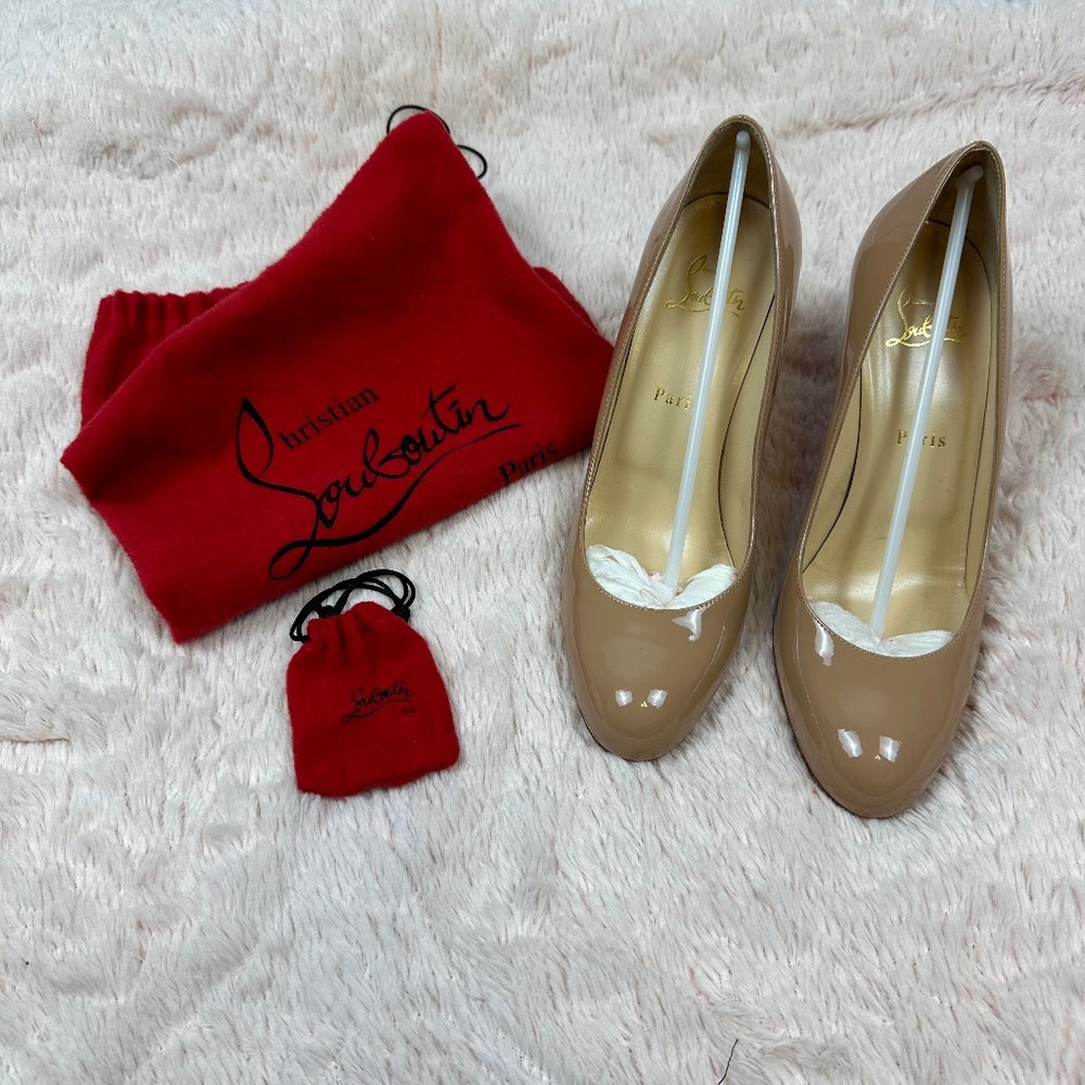 Christian Louboutin Pumps 38.5 US 8.5 nude color